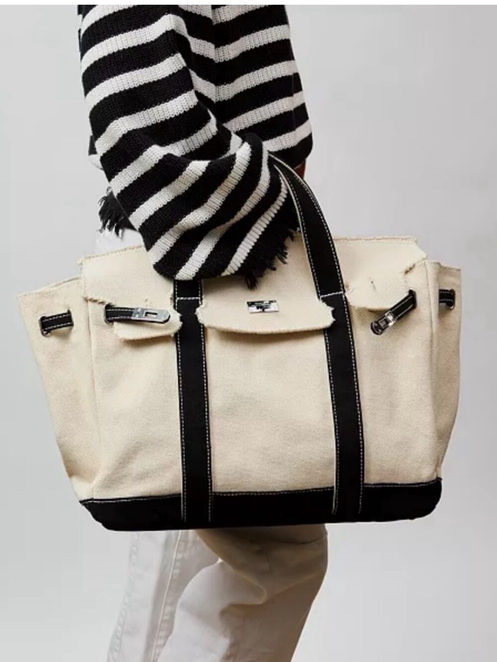 Sunwin viral Madaket Midnight large canvas tote bag NWT